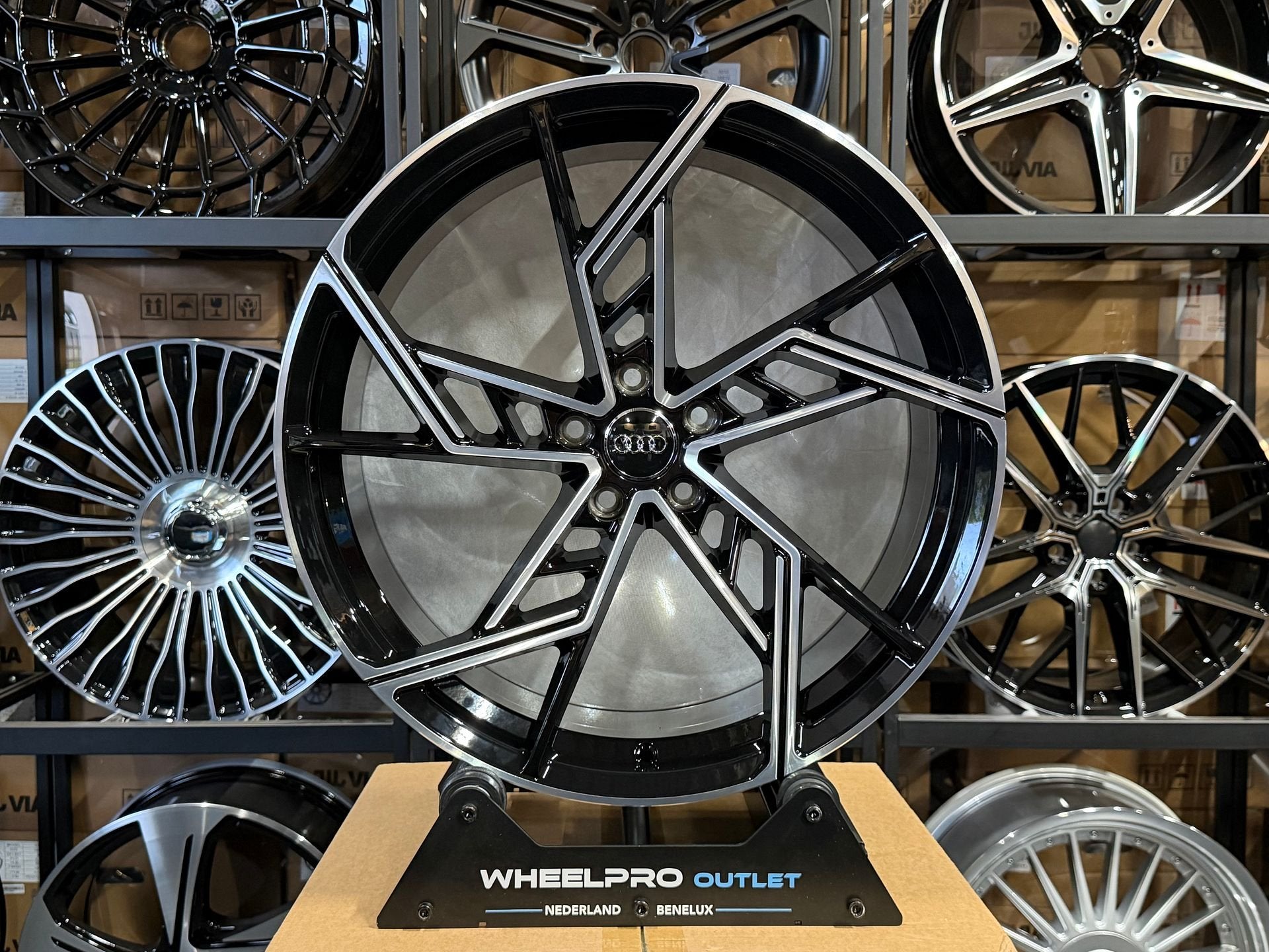 21 inch Audi ABT velgen A4 A5 A6 A7 A8 Q3 Q5 Q7 8 RS4 RS5, Autos : Pièces & Accessoires, Pneus & Jantes, Neuf, Véhicule de tourisme