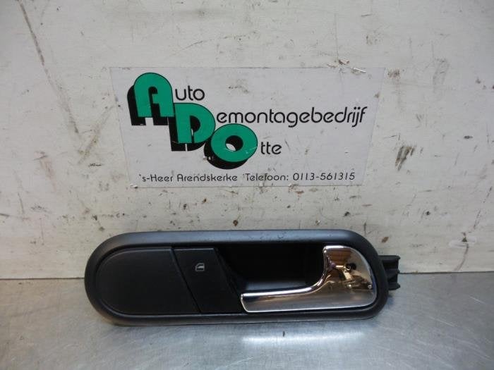 Poignée portière 2portes droite d'un Seat Ibiza (Ibiza 02-, -, Utilisé, -, Seat