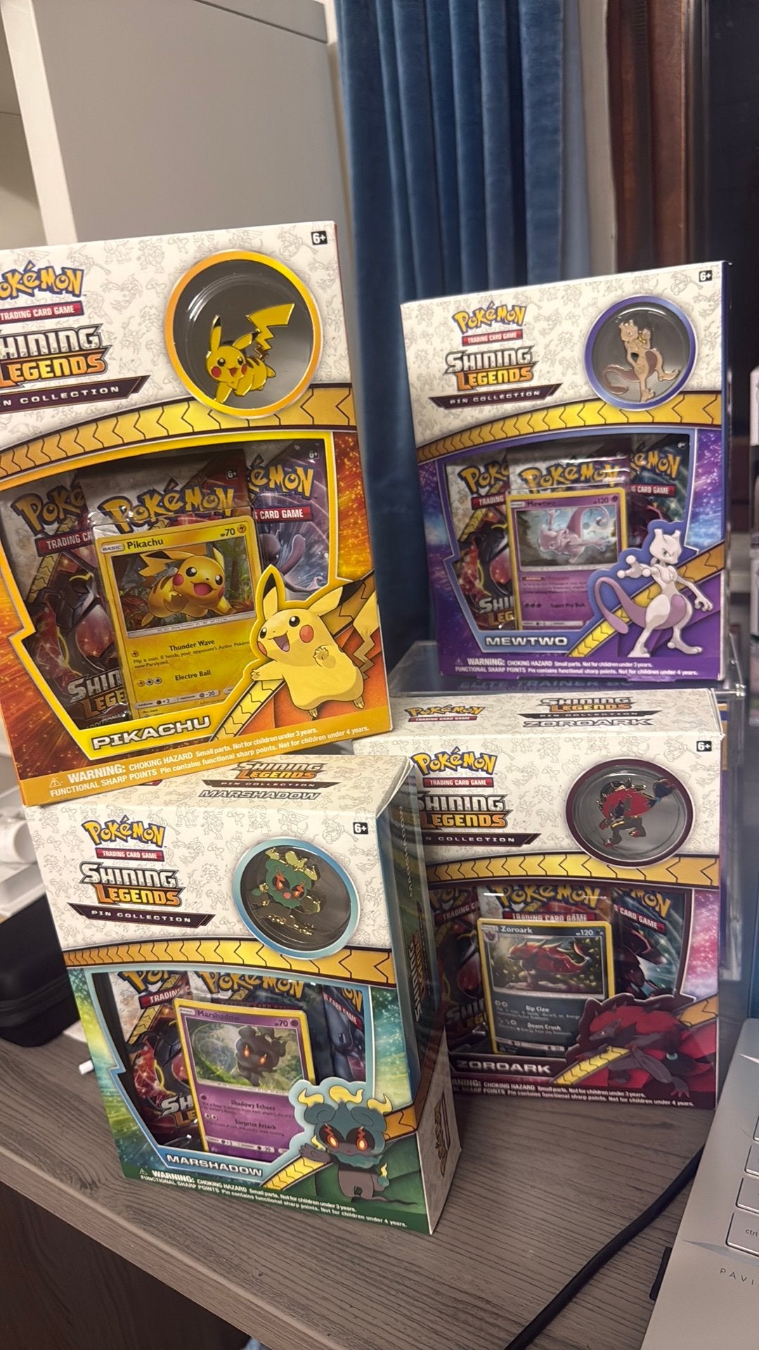 Shining legends pin collection pokemon, Ophalen, Zo goed als nieuw