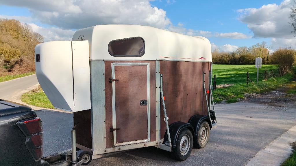 Van Aceko 2chevaux, Enlèvement, Utilisé, Aluminium, Remorque 2 chevaux