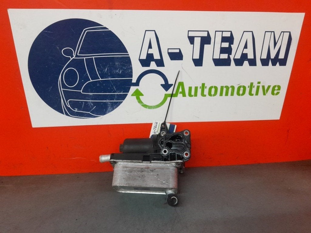 OLIEKOELER Mercedes-Benz A (W176) (|2465010101|), Auto-onderdelen, Airco en Verwarming, Mercedes-Benz, Gebruikt