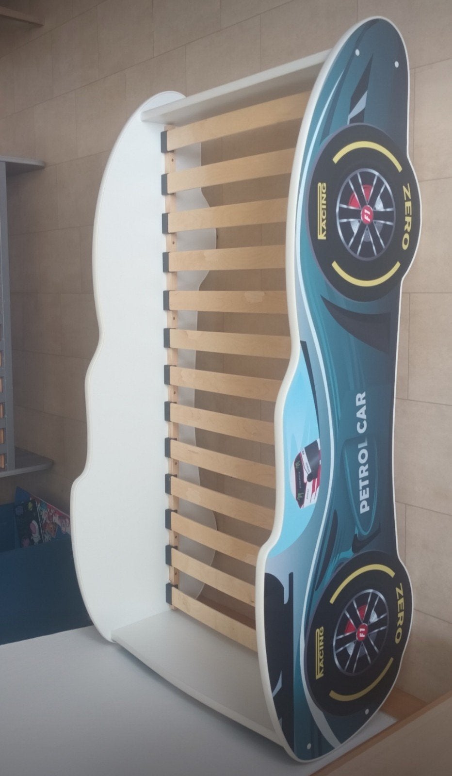 Autobed 70cm x 140cm in zeer goede staat, Ophalen