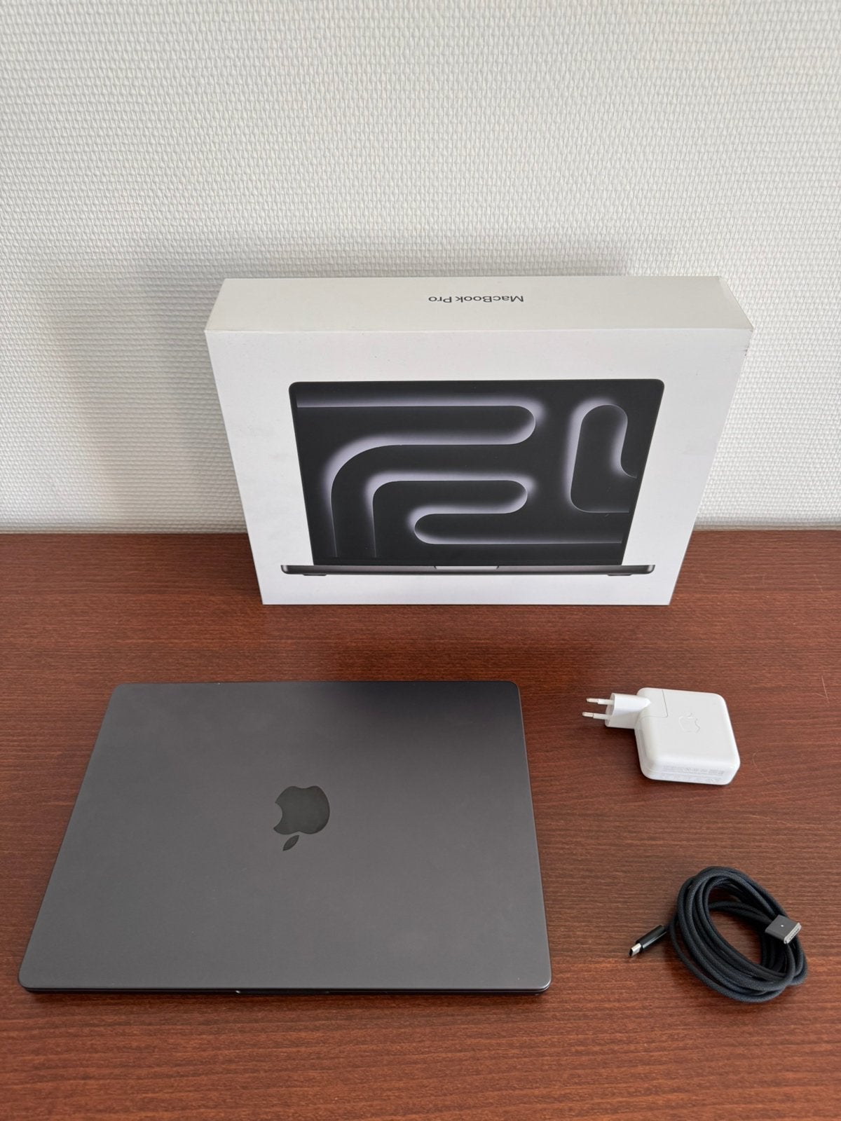 Macbook pro m4 pro 14” 24Gb/512Gb, Enlèvement, Comme neuf, 14 pouces, Azerty