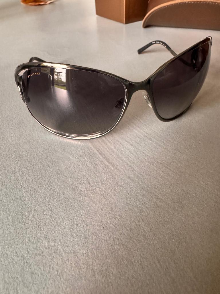 Lunettes de soleil femme Bvulgari, Zo goed als nieuw, Grijs, Bril, Ophalen