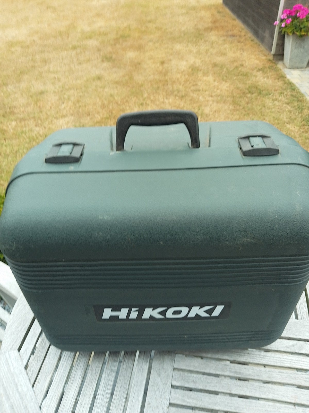 cirkelzaag hikoki, Ophalen, Cirkelzaag, 70 mm of meer, Zo goed als nieuw