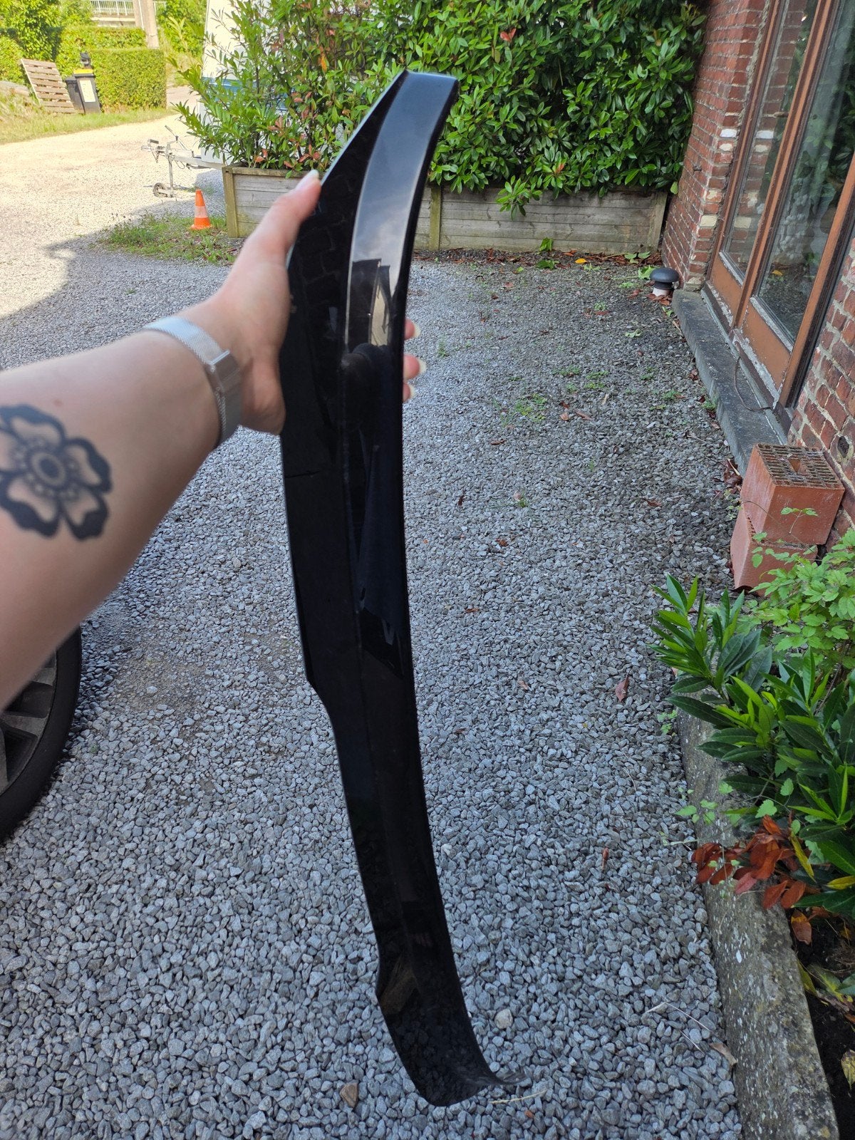 spoiler e91 maxton design, Enlèvement