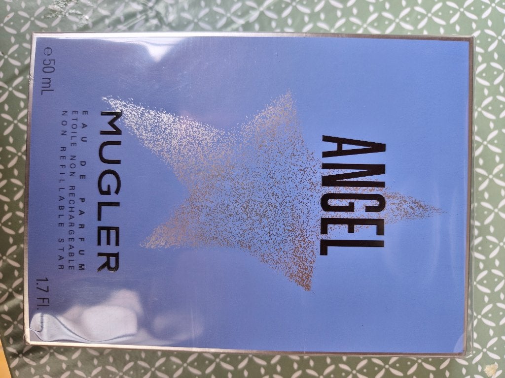 Angel Thierry Mugler, Enlèvement, Neuf