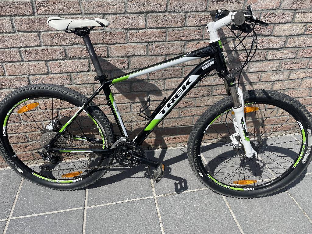 Zeer mooie semi-rigide mountainbike TREK 4900 schijfremmen, Fietsen en Brommers, Ophalen, Gebruikt, Hardtail, Heren