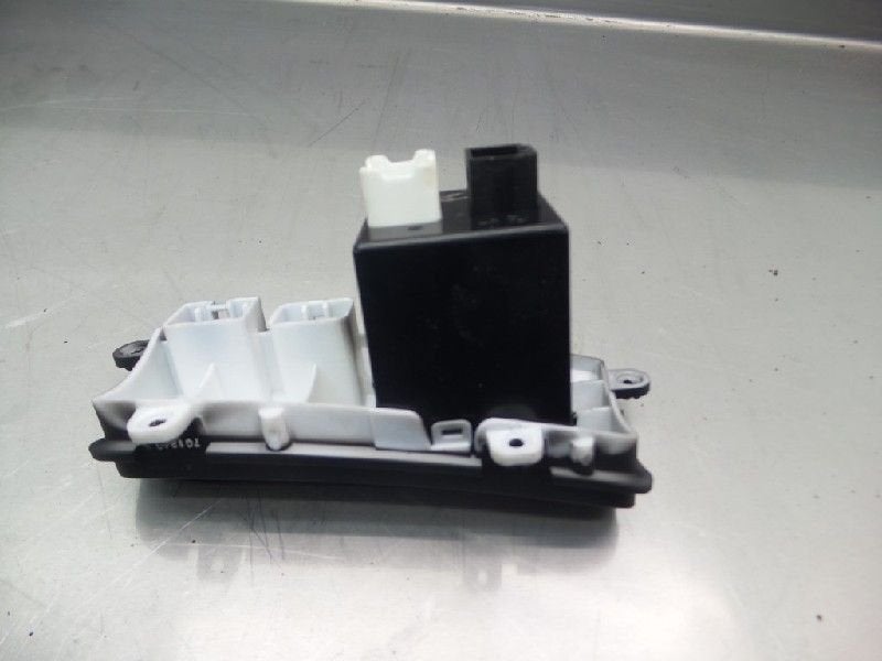 COMMUTATEUR PHARE REGLAGE C Kia Cee'd Sporty Wagon (EDF), Utilisé, Kia
