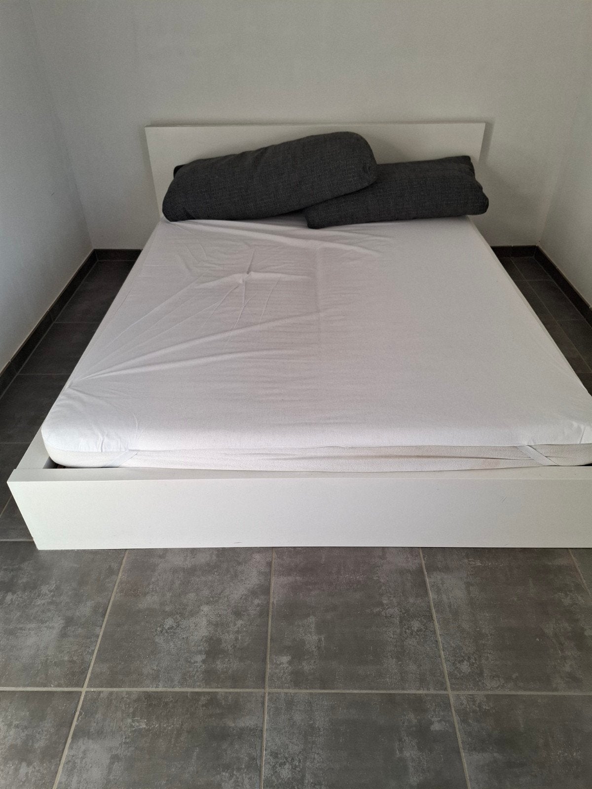 Lit Ikea., Maison & Meubles, Moderne stijl, Enlèvement, Utilisé, 200 cm