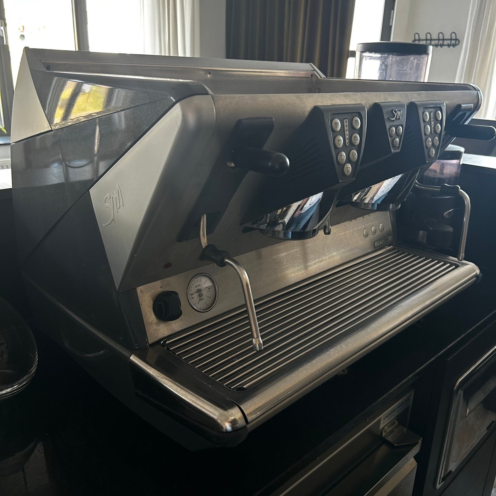 Professionele espresso machine, Ophalen