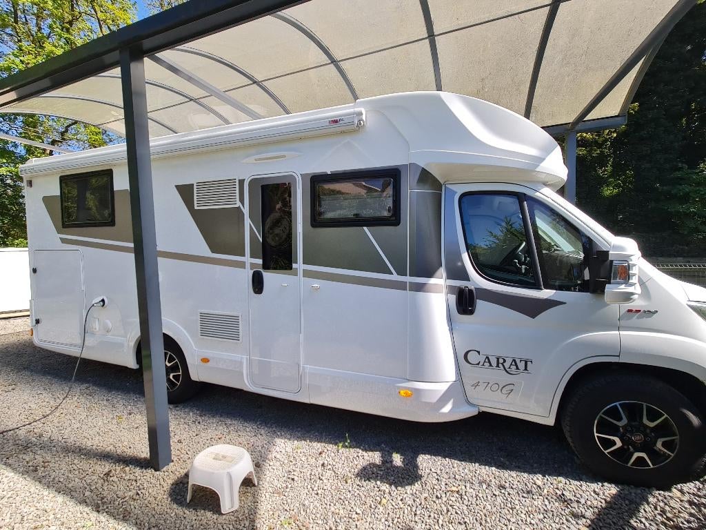 Mobilhome Mc Louis CARAT470G 15840km 2021 (+ foto's & info!), Caravans en Kamperen, Mobilhomes, Particulier, tot en met 5, Half-integraal
