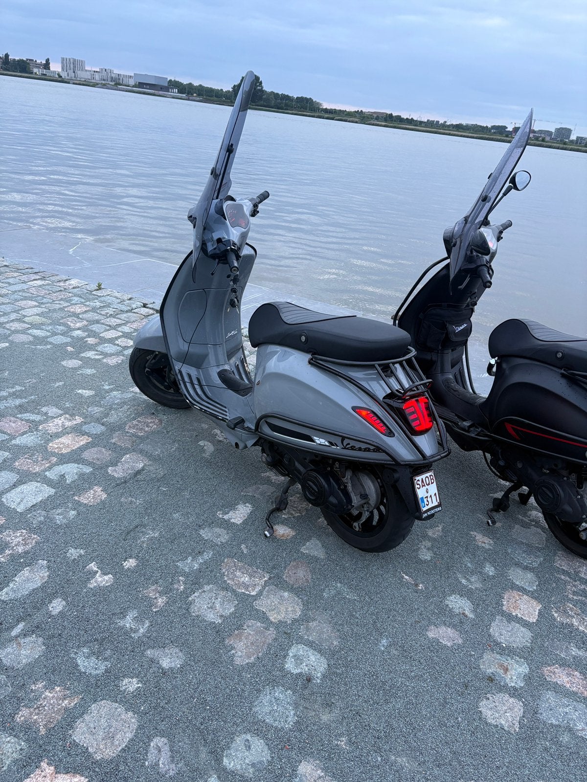 Vespa sprint 2020, Fietsen en Brommers, Scooters | Piaggio, Ophalen, Zo goed als nieuw