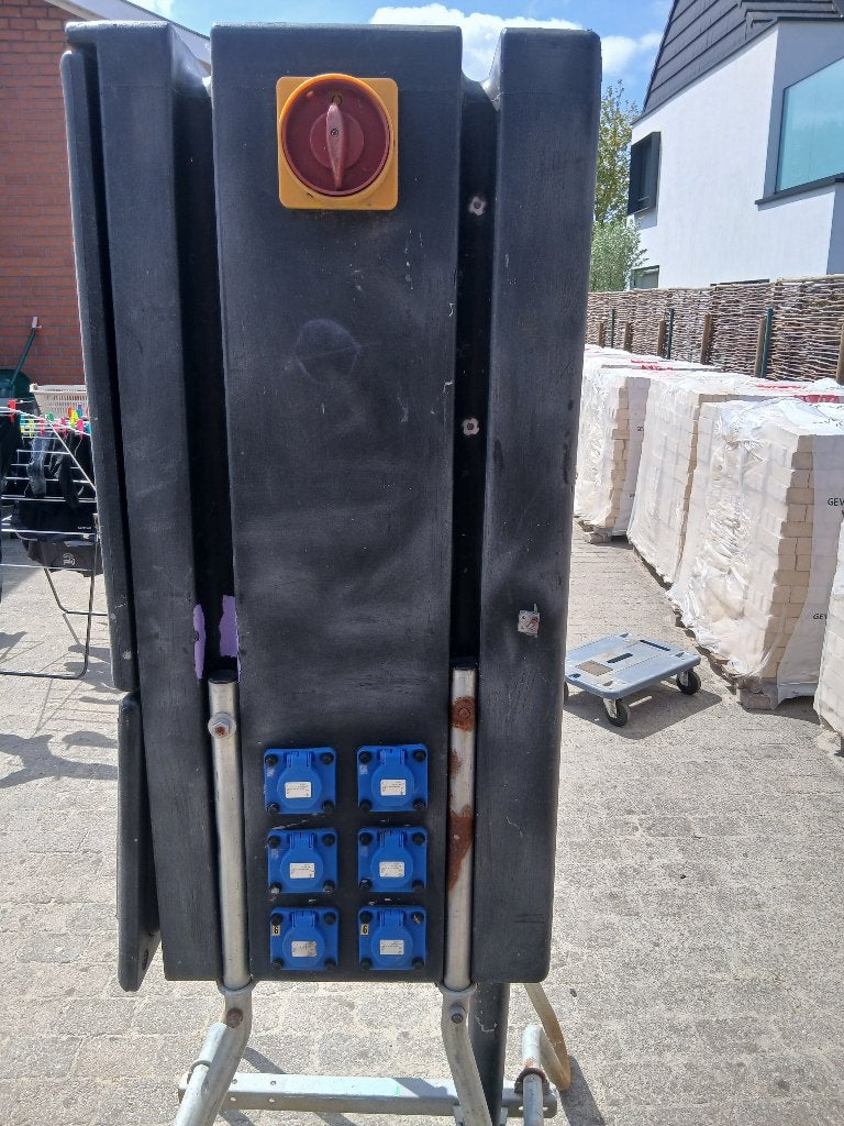Werfkast, Doe-het-zelf en Bouw, Ophalen, Gebruikt