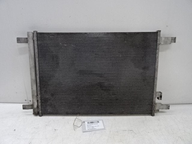 RADIATEUR AIRCO Passat Variant (3G5) (5Q0816411BC), Gebruikt, Volkswagen, Volkswagen AG, Kundenbetreuung@volkswagen.de