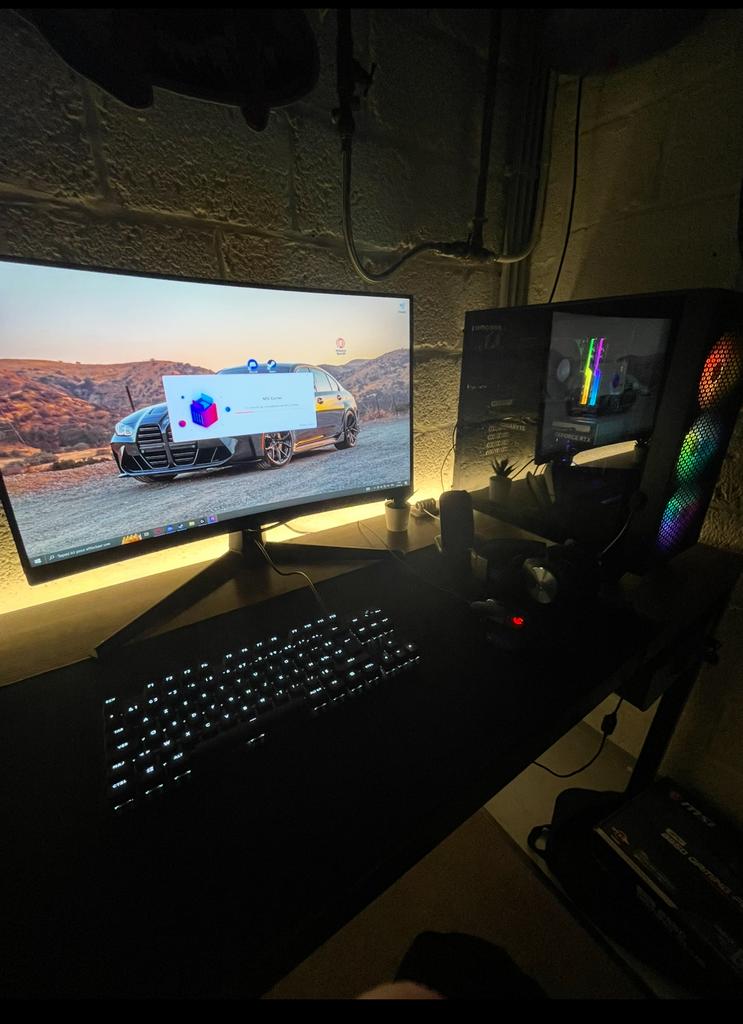 Setup complet PC gamer, Computers en Software, Desktop Pc's, Zo goed als nieuw, 4 Ghz of meer, SSD, 32 GB, Met monitor, Gaming