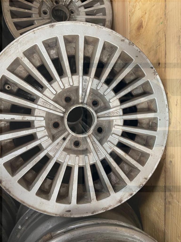 Velgen set Corona volvo 240 244 245 14 inch, Auto-onderdelen, Ophalen of Verzenden, Gebruikt