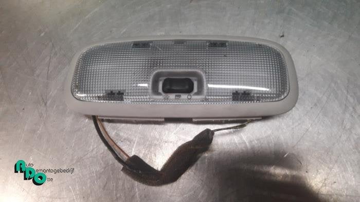 Eclairage intérieur arrière d'un Ford Focus (Focus 04-), -, 3 mois de garantie, -, -