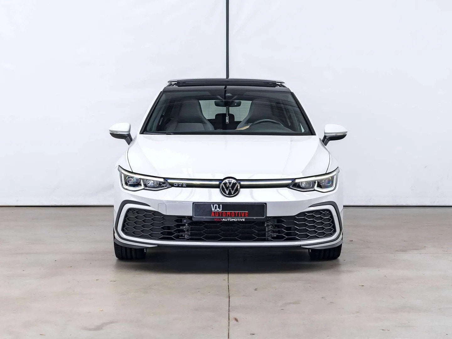 Volkswagen Golf GTE PANO|KEYLESS|STOELVERW.|SFEERVERL.|LA|AC, Auto's, Automaat, Stof, Gebruikt, 4 cilinders
