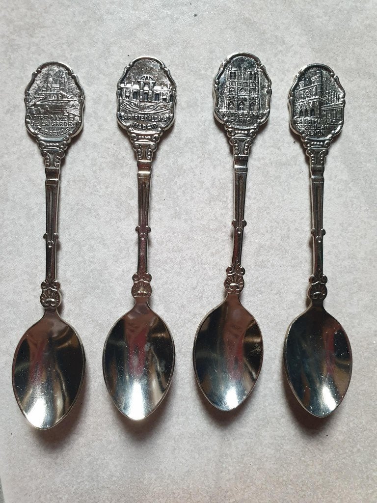 Vier Vintage Verzilverde Souvenir Lepeltjes Parijs, Enlèvement
