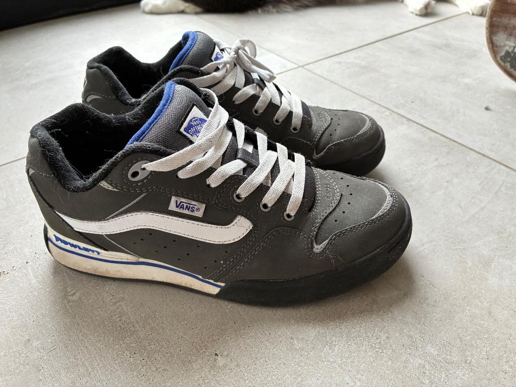 Vans grijs maat 42,5, Overige kleuren, Ophalen of Verzenden, Zo goed als nieuw, Sneakers