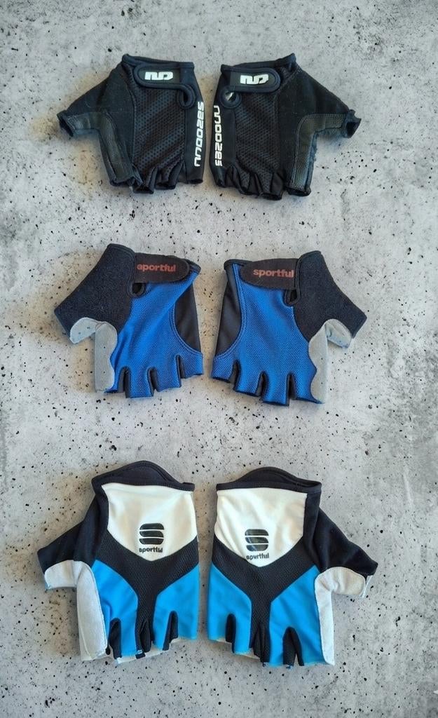 3 paar fietshandschoenen, Fietsen en Brommers, Fietsaccessoires | Fietskleding, Ophalen, Zo goed als nieuw, L