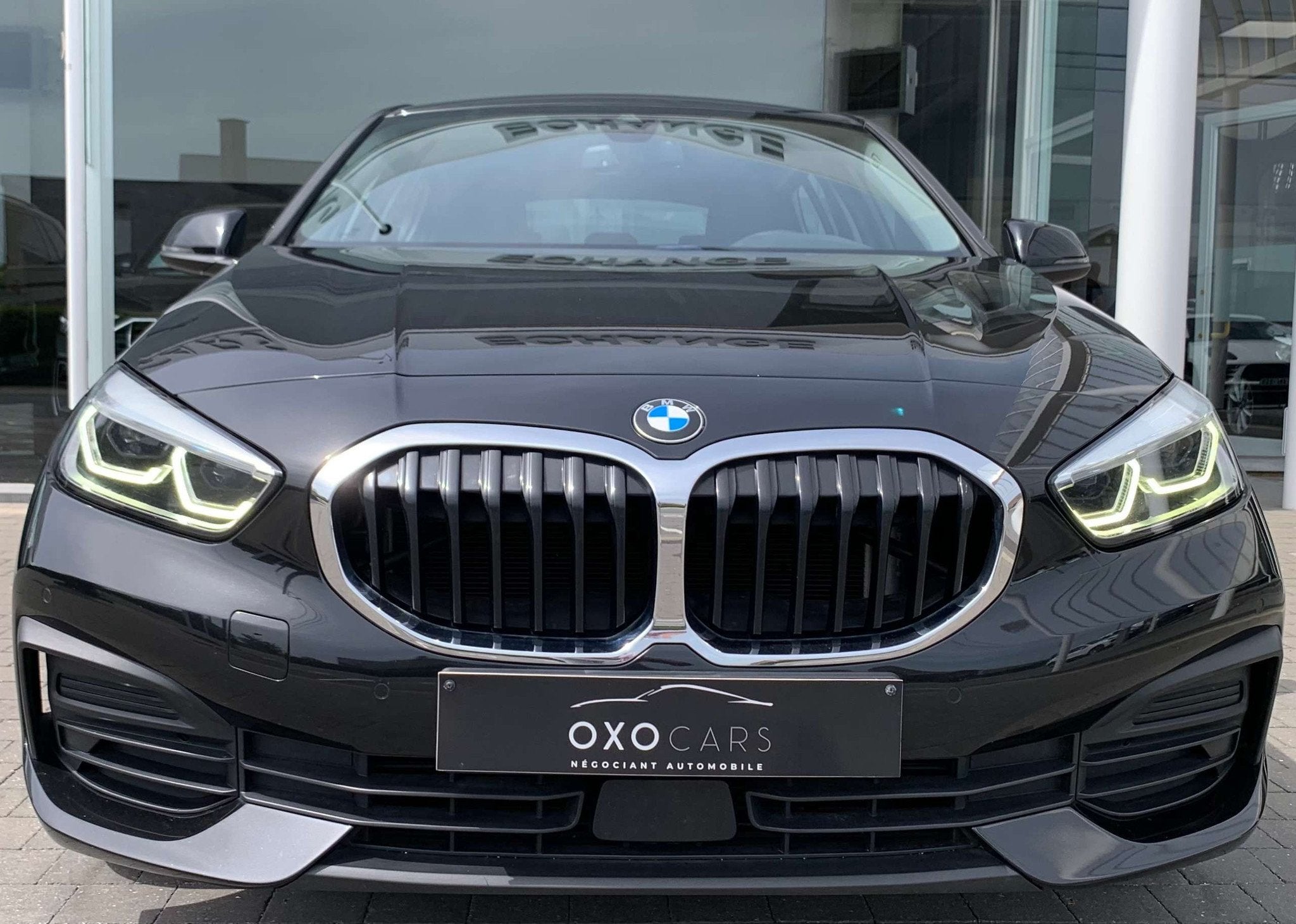 BMW 1 Serie 116 D NEW MODELE / PHARES LED / GPS / CARPLAY /, Auto's, Voorwielaandrijving, Gebruikt, 116 pk, Zwart