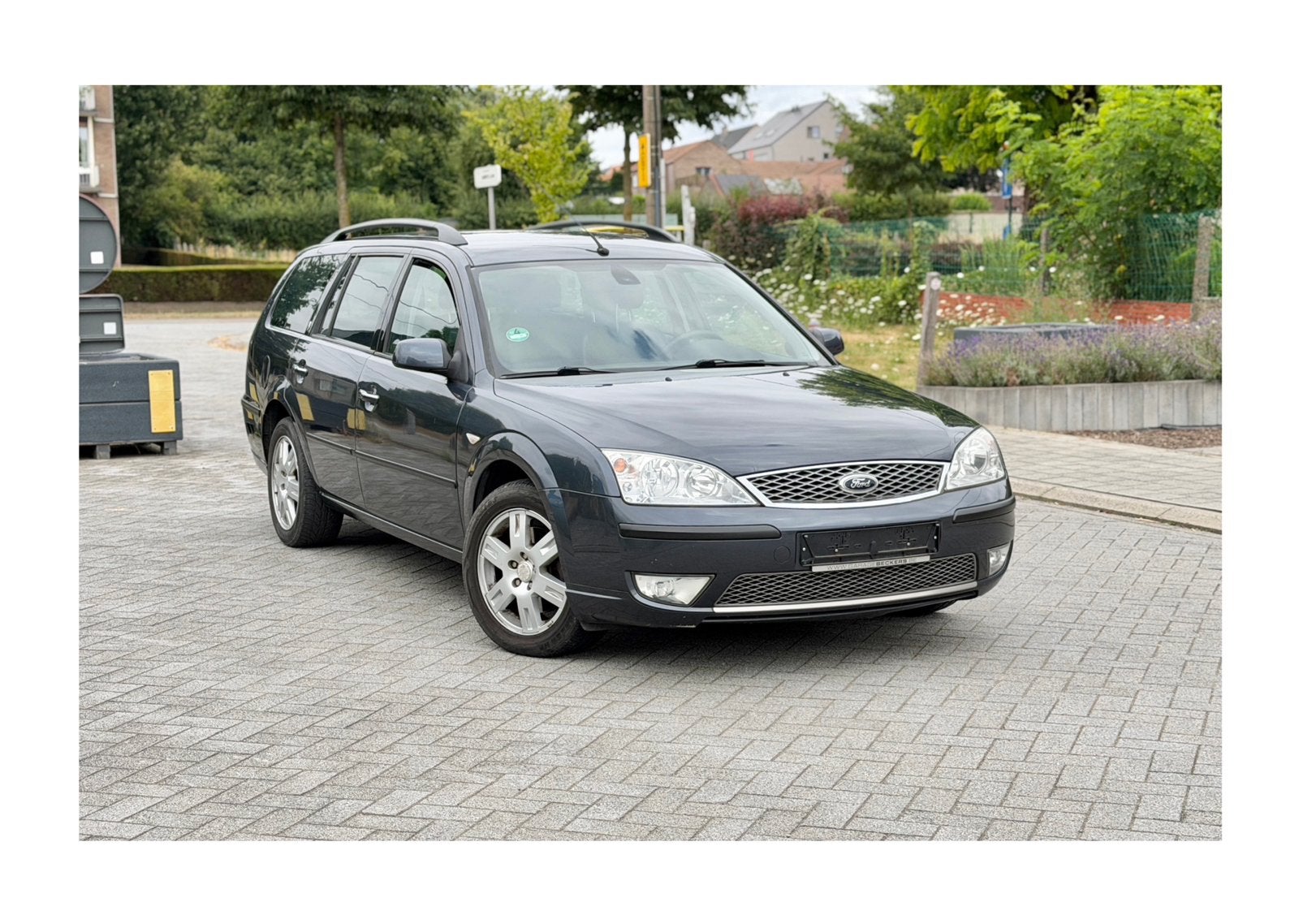 Ford Mondeo  2.0 TDCi Ghia 131 ch prête à immatriculer, Autos, Cuir, Argent ou Gris, Achat, Mondeo