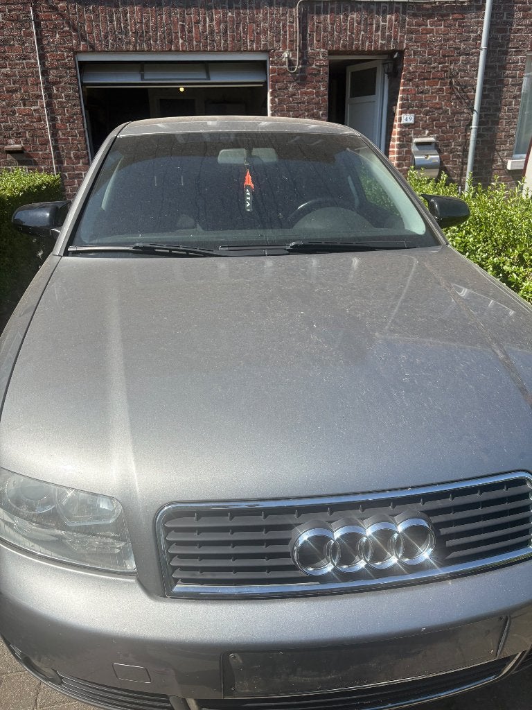 Aidi a4, Autos, Audi, Argent ou Gris, Achat, Boîte manuelle, A4