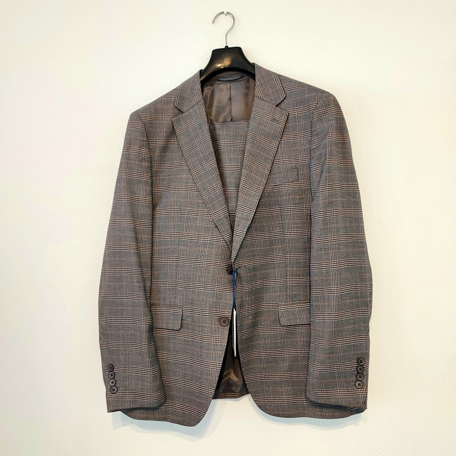 Ongedragen Italiaans kostuum, merk: Caracciolo Napoli (1962), Kleding | Heren, Kostuums en vesten, Ophalen of Verzenden, Nieuw