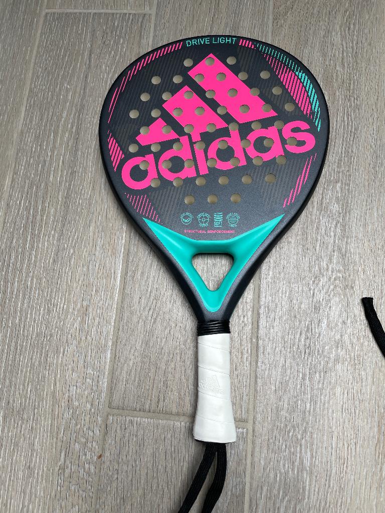 Nieuw! Padelracket Adidas, Sport en Fitness, Padel, Ophalen, Nieuw, Padelracket