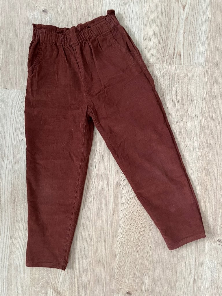 JBC , bruine broek velours 122, Kinderen en Baby's, Broek, Meisje, JBC, Ophalen of Verzenden
