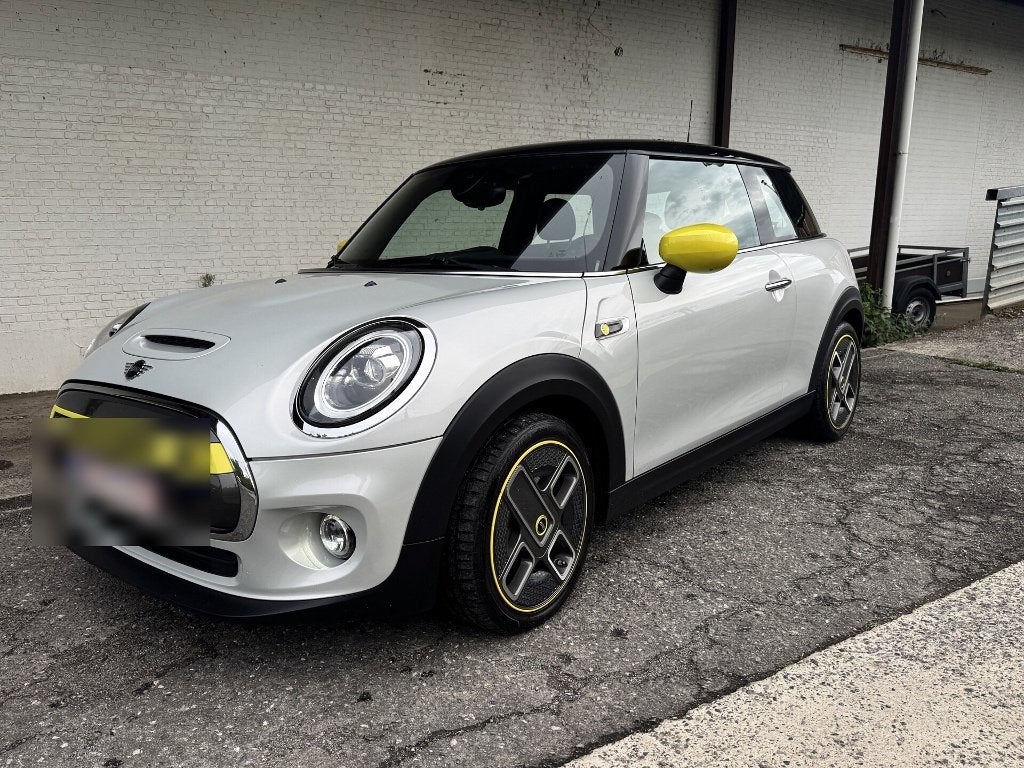 MINI Cooper SE (2020) — 100% elektrisch — 70.000 km, Auto's, 4 zetels, Leder en Stof, Elektrisch, Lichtsensor