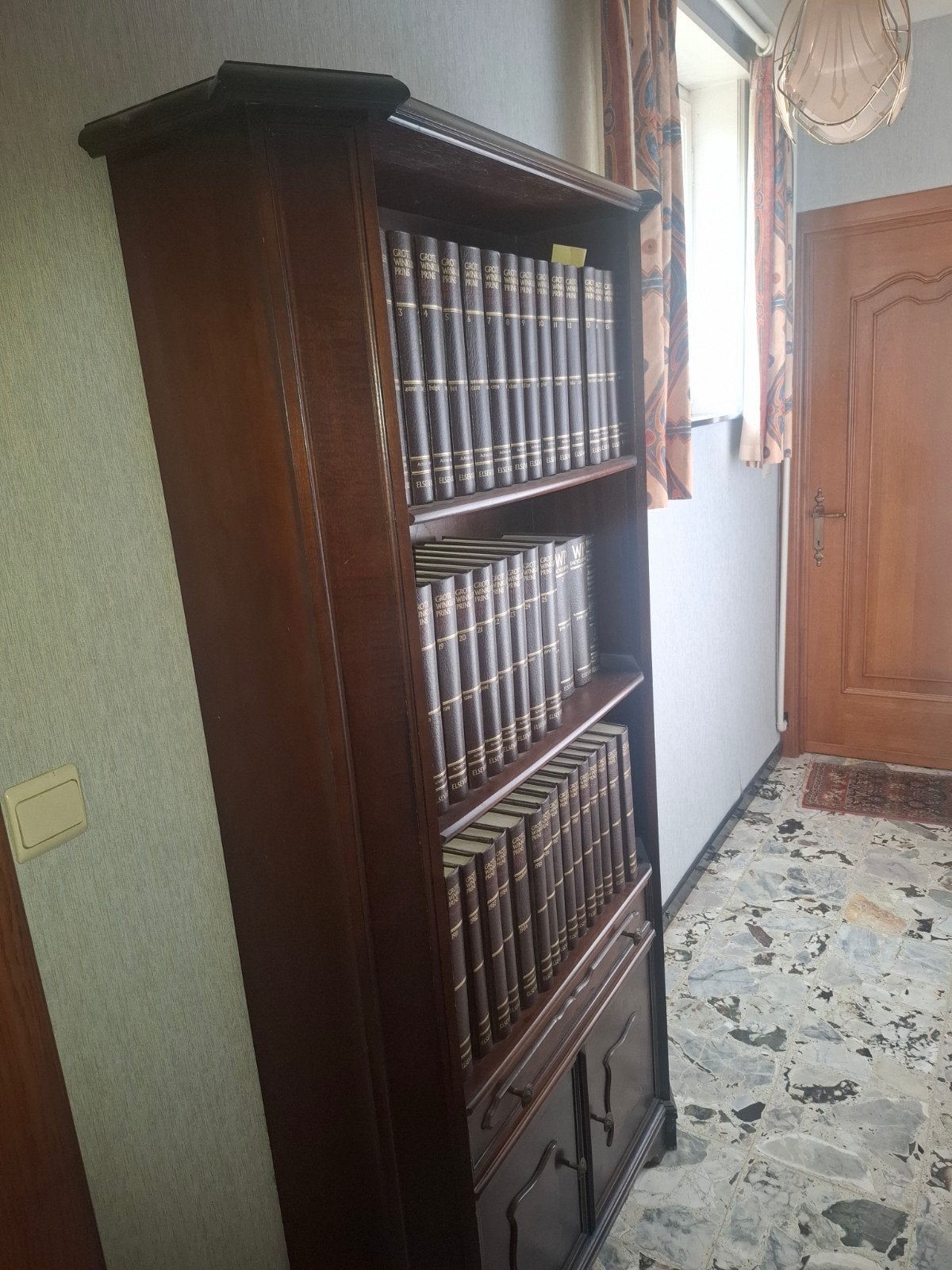 mooie eiken boekenkast, Antiek en Kunst, Ophalen