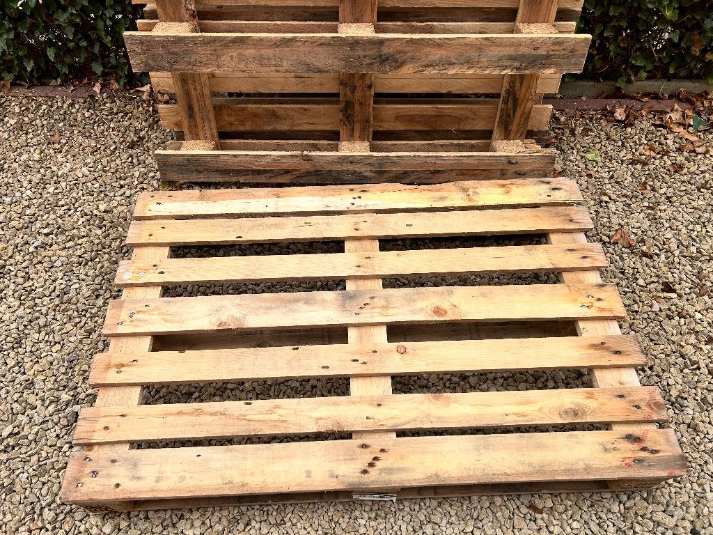 Palettes (3 pièces) à retirer gratuitement, Bricolage & Construction, Bois & Planches, Moins de 200 cm, Comme neuf, Palette, Moins de 25 mm