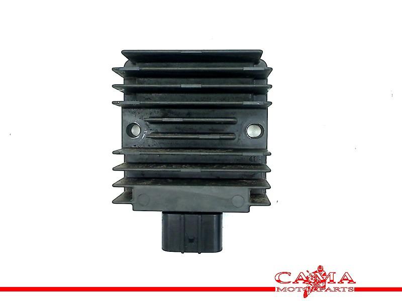 SPANNINGSREGELAAR XP 560 T-MAX 2022- (XP560 B7M) (SH844AA), Dhr. S. di Majo, Gebruikt, Info@cama-motorparts.nl, P.J. Troelstraweg 8 8
3144 CX  MAASSLUIS, NL