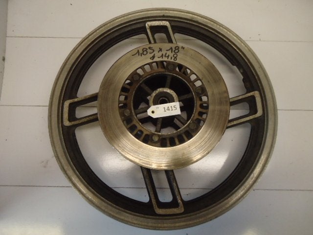 Velg D1-33575, Motoren