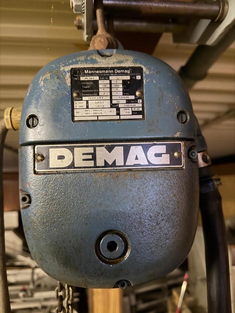 Demag elektrische kettingtakel 125/250 kg, Ophalen, Gebruikt