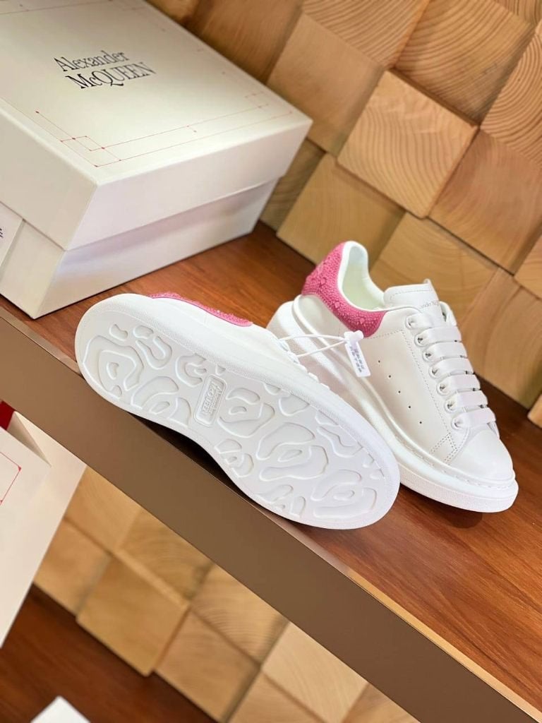 Alexander MQueen, Ophalen of Verzenden, Sneakers