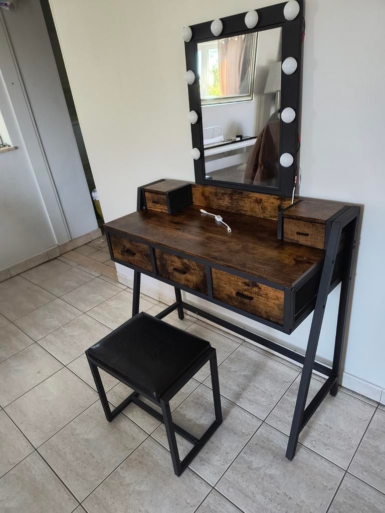 VASAGLE vintage brun-noir avec tabouret, Enlèvement