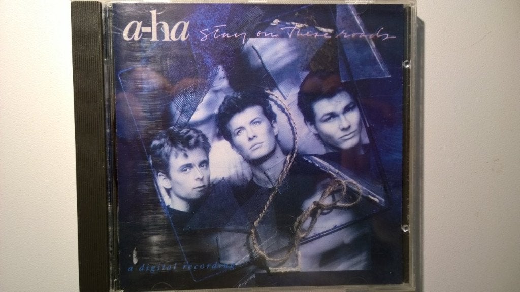 A-ha - Stay On These Roads, Ophalen of Verzenden, 1980 - 1989, Zo goed als nieuw