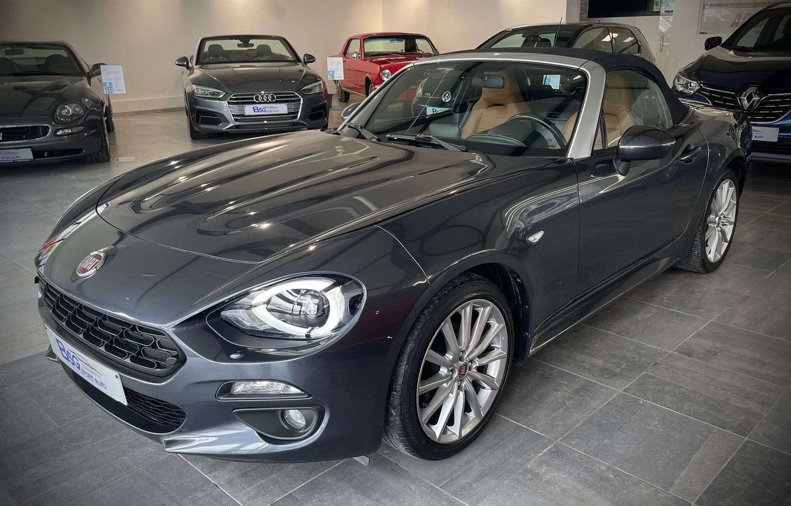 Fiat 124 Spider 1.4 MultiAir*CAMERA*GPS*RADAR*CUIR*LED*XENON, Gebruikt, Euro 6, 4 cilinders, Cabriolet