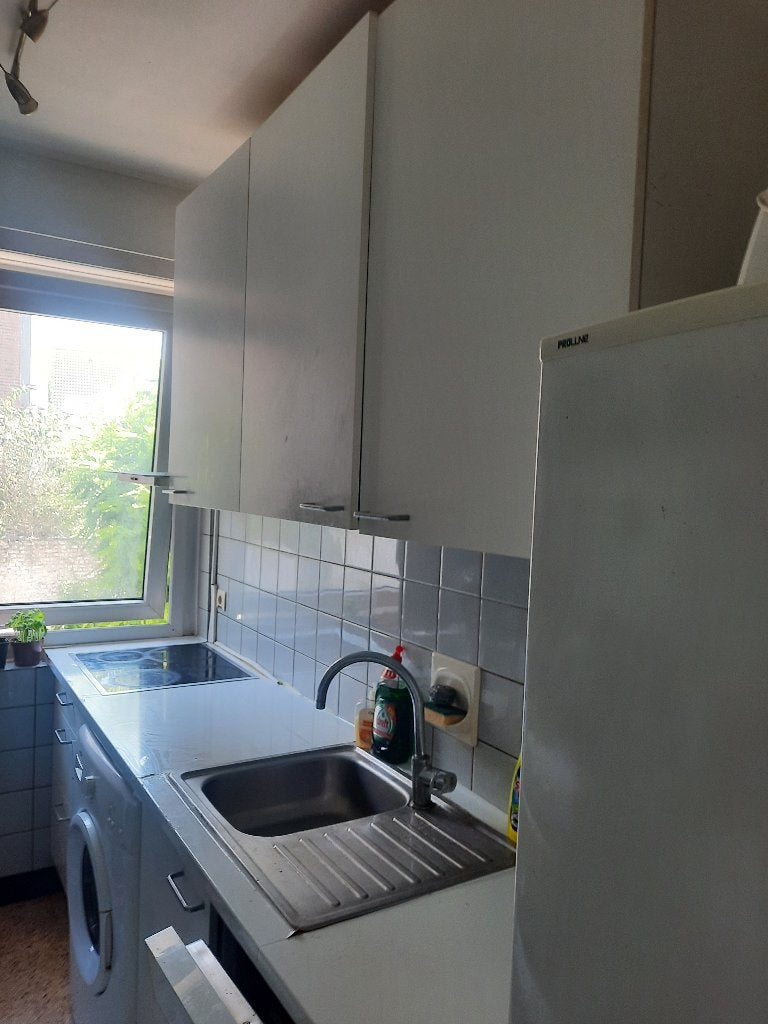 Gratis IKEA-keuken /Cuisine Ikea gratuite + électroménagers, Bois, Enlèvement, Blanc, Cuisine à mur double