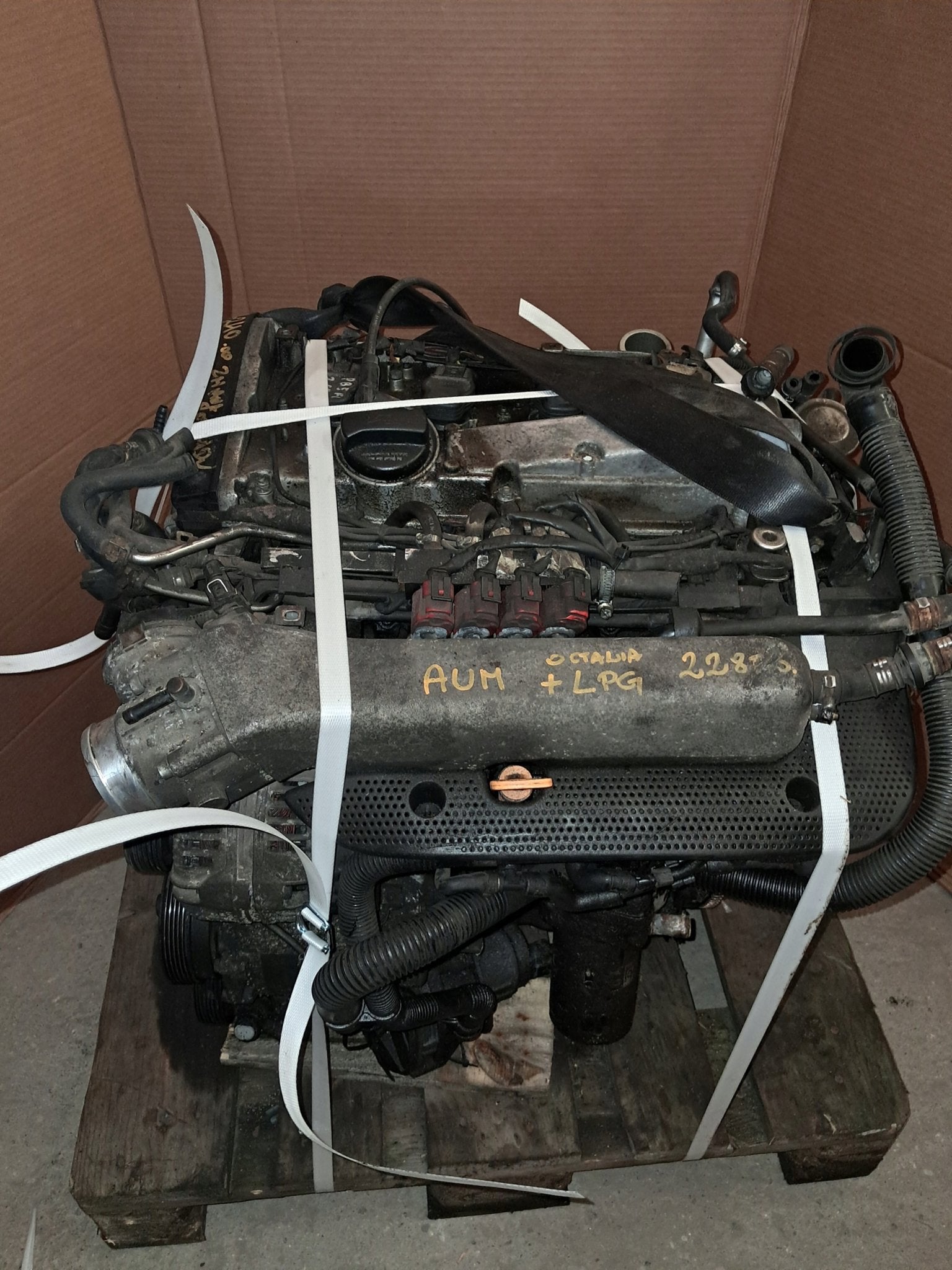 Moteur AUM Complet OCTAVIA VW GOLF A3 BORA TT SKODA AUDI