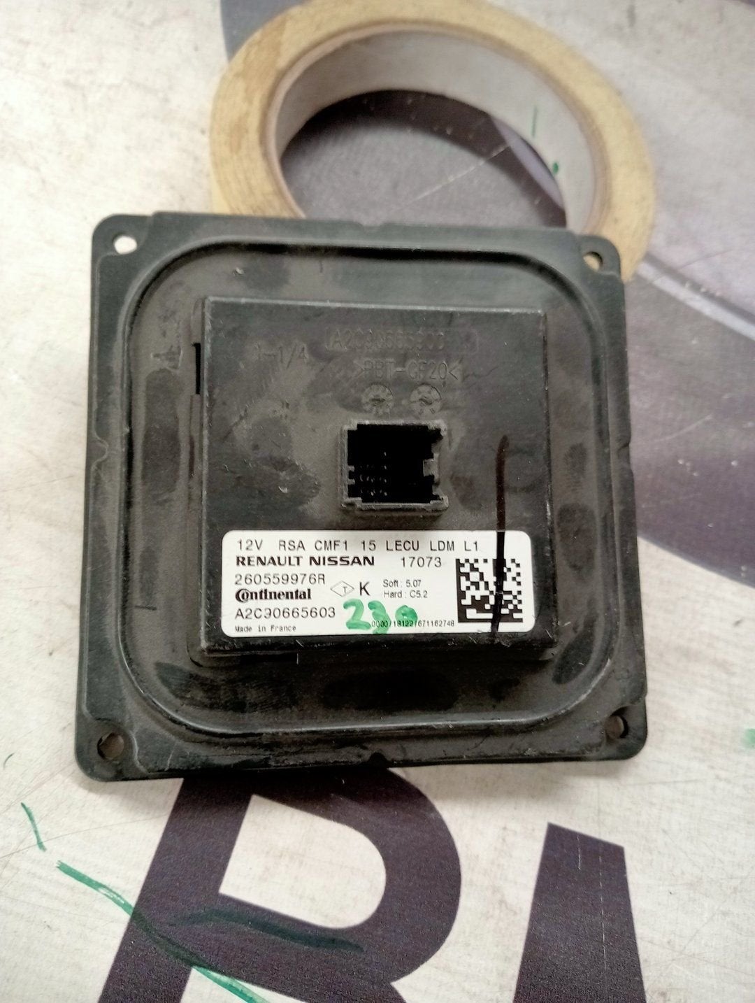 Renault Captur (2R) koplamp module 260552119R, Renault, -, Utilisé, -
