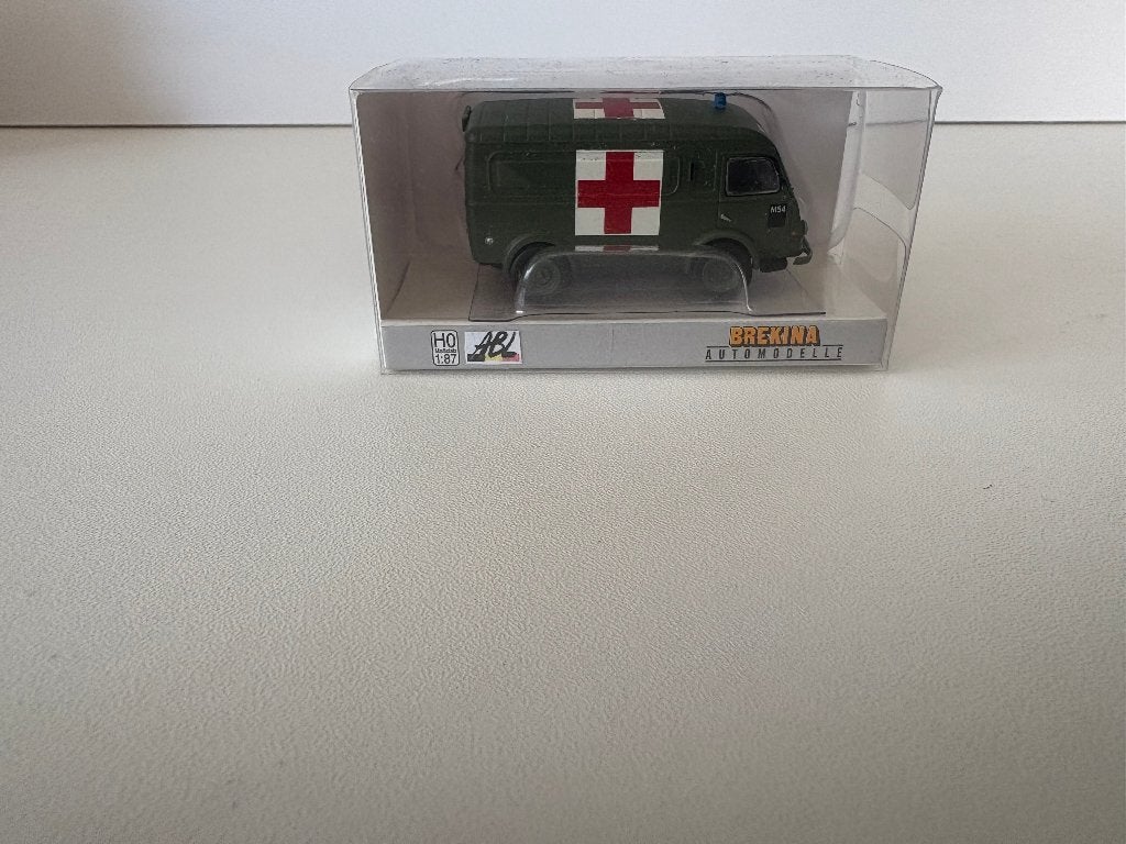 AMBULANCE VAN HET BELGISCHE LEGER - BREKINA - 1:87, Verzenden, Nieuw, Bus of Vrachtwagen, Brekina