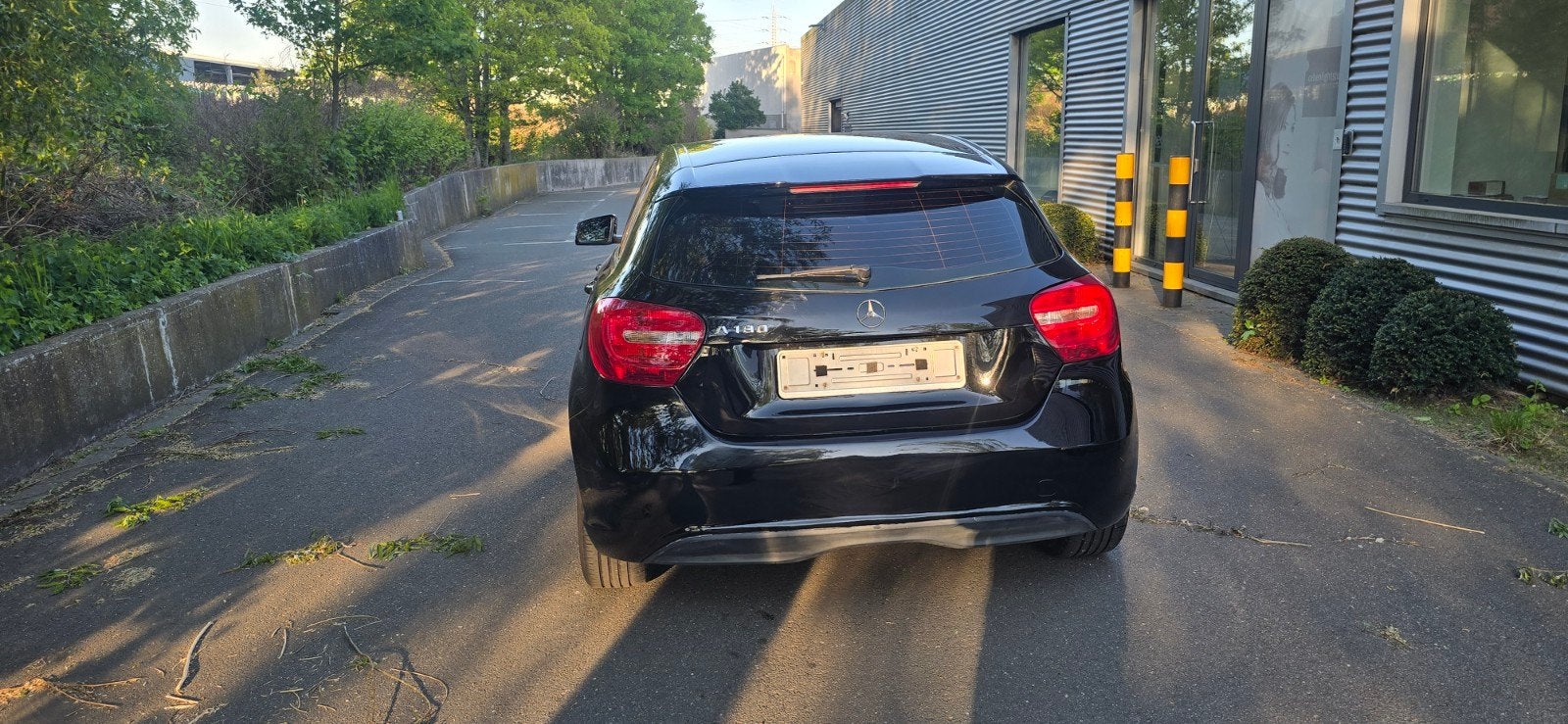 Mercedes A180 automatique à essence de 1,6 km 159 000 de 201, Autos, Classe A, Achat, Euro 6, Entreprise