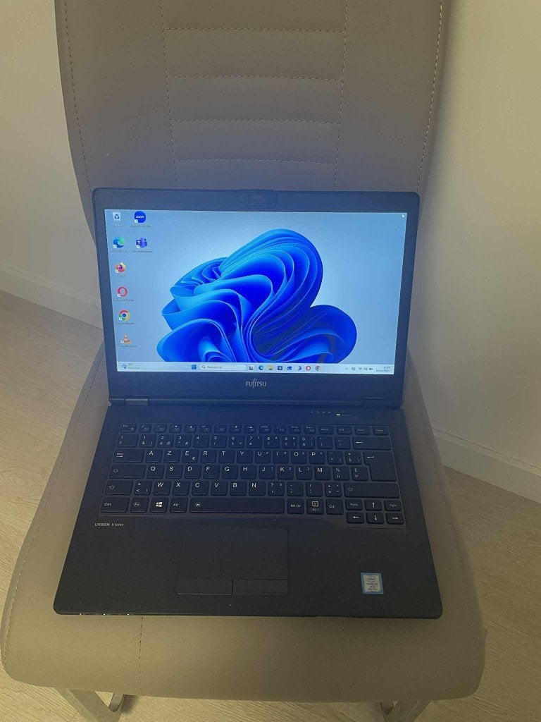 Pc portable FUJITSU I7-8EME GEN, Core i7, 512 GB, Enlèvement, Utilisé