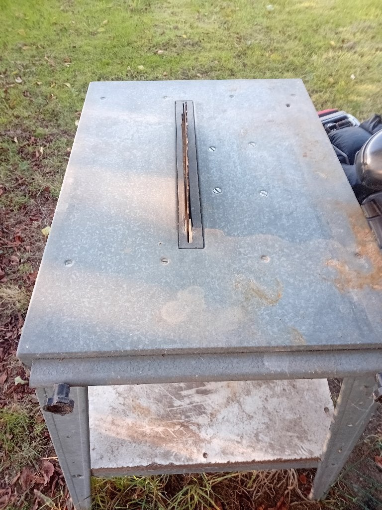 Circulaire à bois, Bricolage & Construction, 1200 watts ou plus, Moins de 30 mm, Enlèvement, Utilisé