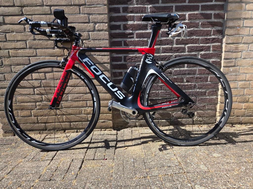 Triatlonfiets tijdritfiets carbon frame, Gebruikt, Carbon, Velgrem, 15 tot 20 versnellingen